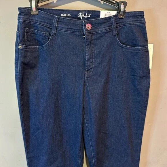 New women’s size 8 dark wash, midrise, slim leg, jeans, style & co NWT - Picture 2 of 4